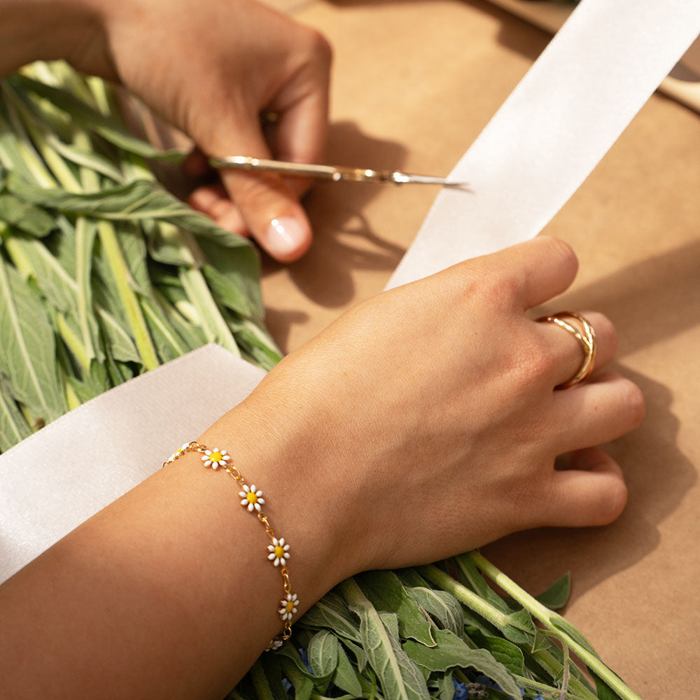 Daisy Chain Bracelet