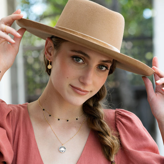 Five Graces Necklace | Black