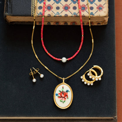 Needlepoint Flower Vintage Cameo Necklace