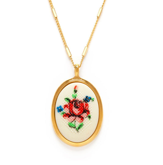 Needlepoint Flower Vintage Cameo Necklace